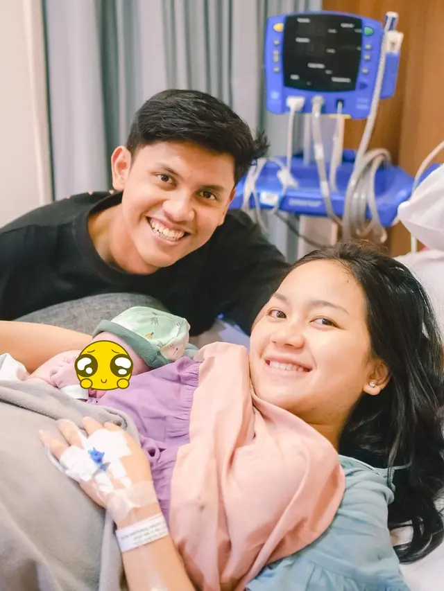 7 Momen Istri Ibnu Wardani Melahirkan Anak Pertama, Penuh Haru Bahagia