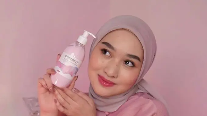 Produk Perawatan Kulit Kolaborasi Parfum Kelas Dunia yang Mencerahkan dan Wangi Mewah Seharian