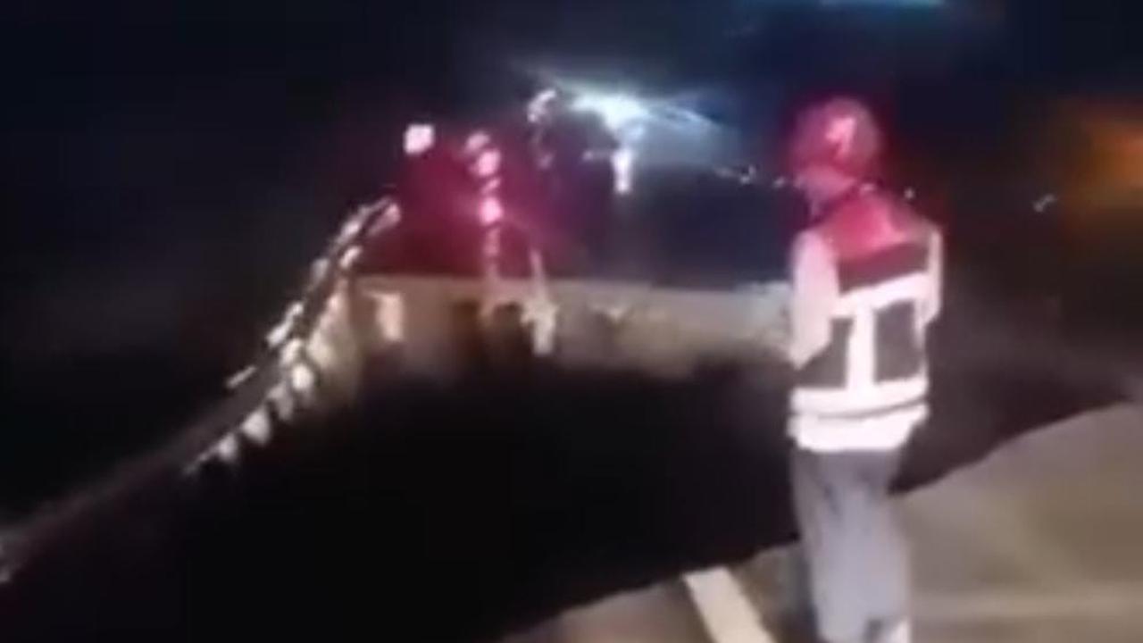 Longsor di Tol Bogor-Ciawi-Sukabumi (Bocimi) di KM 64