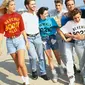 Serial Beverly Hills 90210 kembali hadir. (dok. Instagram @cinema_epic/https://www.instagram.com/p/Bupk_47FERa/Asnida Riani)