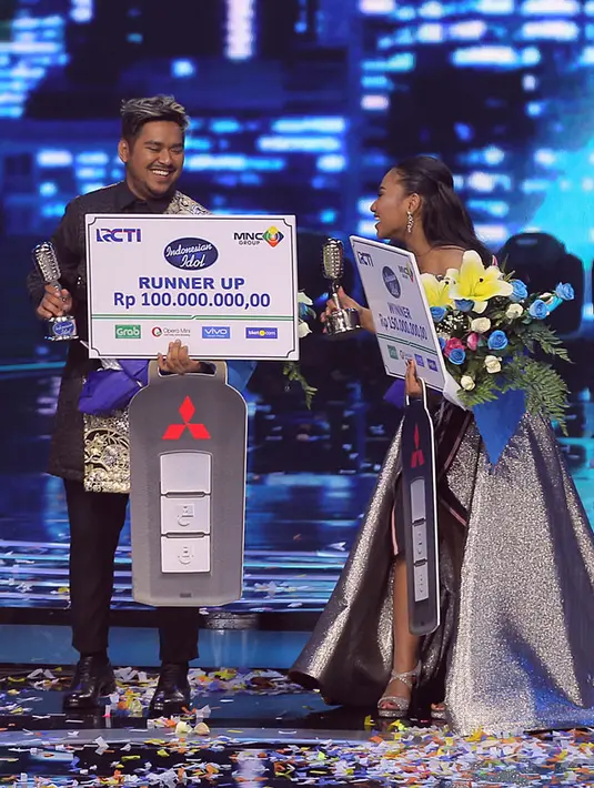 Sejak awal audisi, gadis cantik yang masih berusia 16 tahun ini terbilang sangat kontisten dalam hal merebut hati juri karena suara emasnya. tak heran jika banyak yang kagum dengan setiap penampilannya. (Deki Prayoga/Bintang.com)