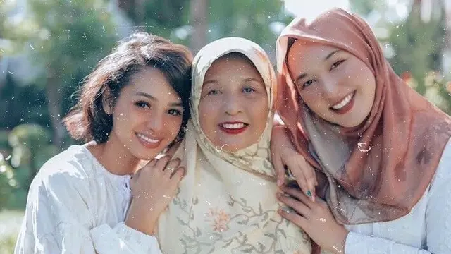 Potret Dias Kinanthi, Adik Andien Aisyah yang Keluar Kuliah Kedokteran Demi Passion (sumber: instagaram/@diaskinanthi)