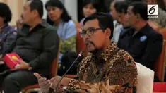 Direktur Gratifikasi Komisi Pemberantasan Korupsi (KPK) Giri Supradiono menilai pemberian remisi kepada para koruptor tidaklah tepat.