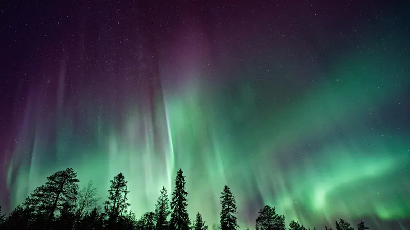 Foto Aurora Borealis yang indah