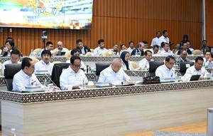 Menteri Perhubungan Dudy Purwagandhi saat Rapat Kerja dengan Komisi V DPR. (Foto: Istimewa)