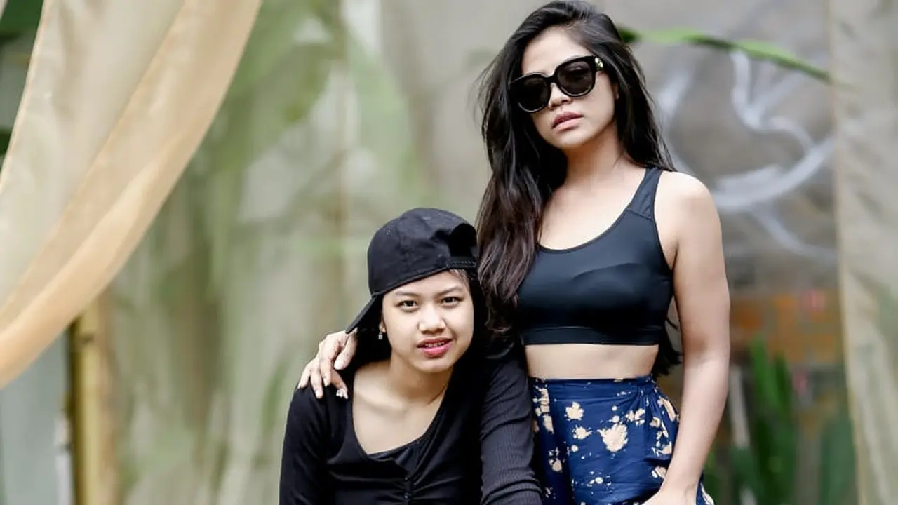 Vebrie Veorna dan Dhea Siregar