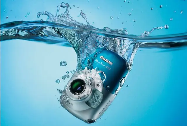 Canon Underwater D10