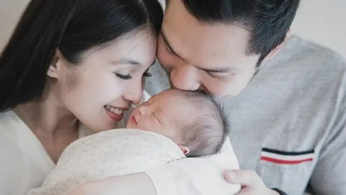 [Bintang] Sandra Dewi dan Harvey Moeis