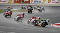 Dovizioso Heran Lihat Gaya Balap Rossi di Sepang 