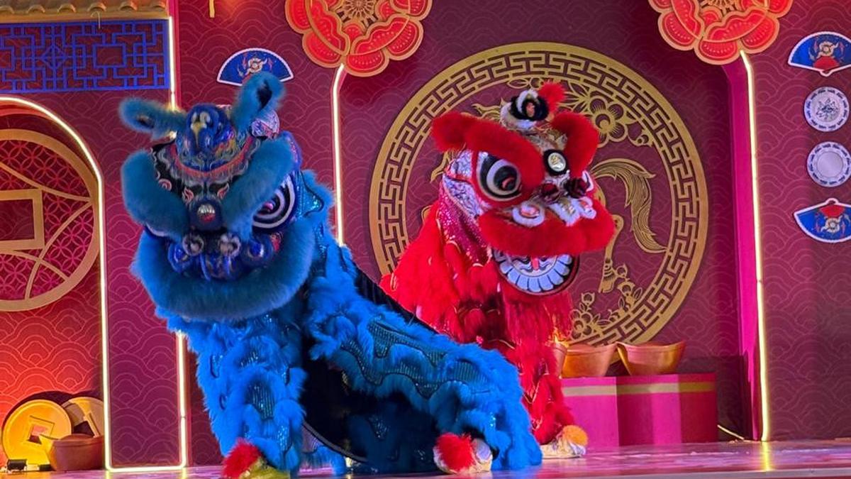 Barongsai Warna-warni Meriahkan Perayaan Imlek 2026 di Kabupaten Tangerang