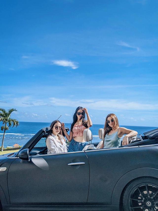 6 Momen Anya Geraldine Liburan di Bali, Sempat Jatuh dari Sepeda Sampai Luka