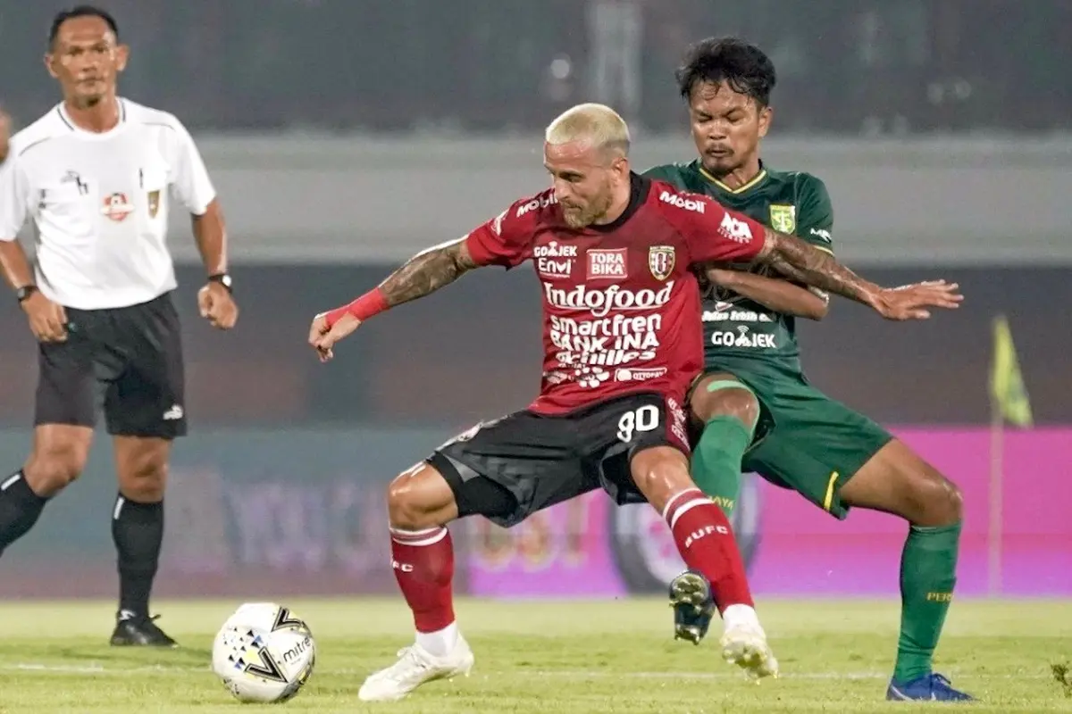 Bali United Vs Persebaya Surabaya