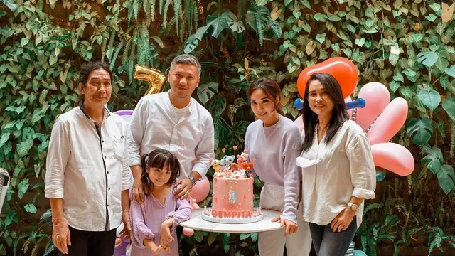 Gading Marten dan Gisella Anastasia