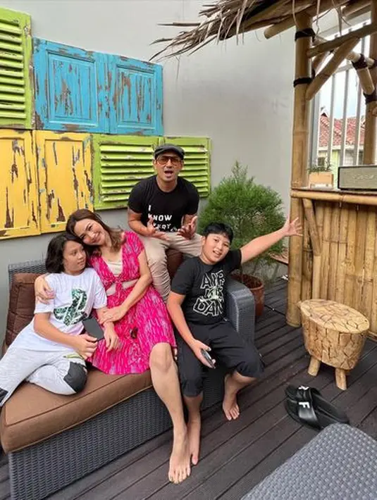 Sabria Kono dan Rio Febrian (Instagram/sabriakono)