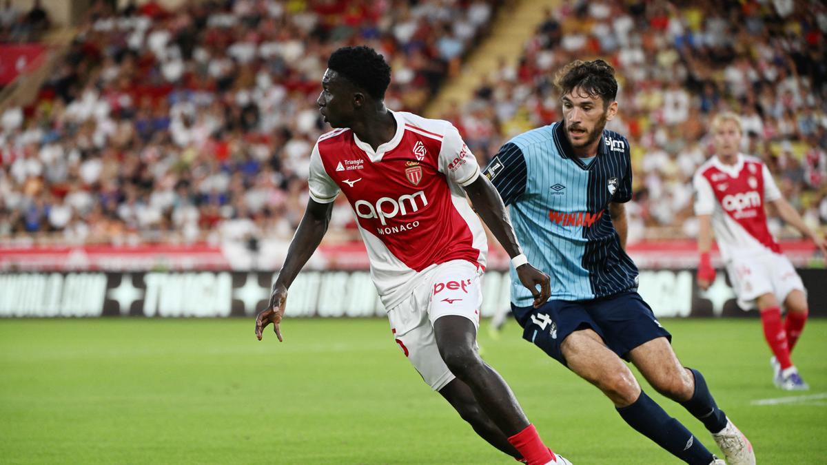 Liverpool Terus Buru Gelandang Monaco, Hadapi Harga Tinggi dan Persaingan Sengit
