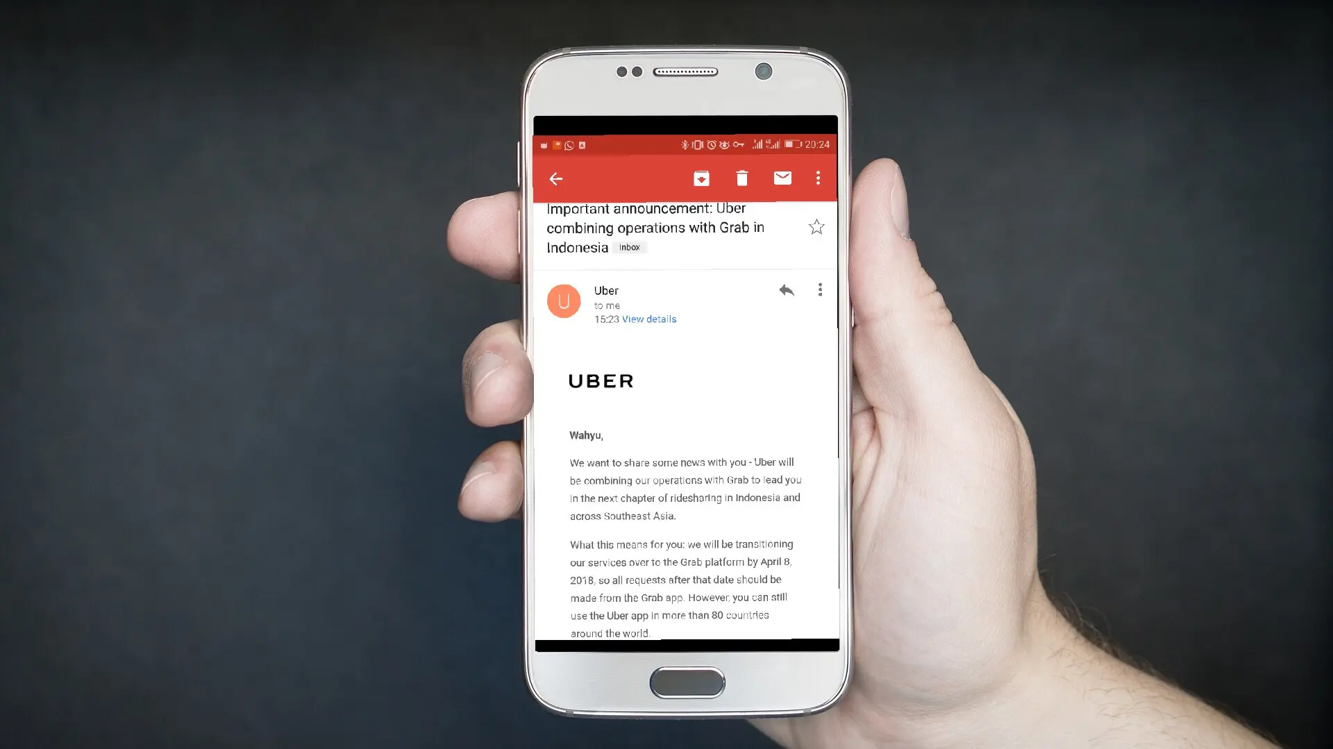 Tangkapan layar pemberitahuan Uber kepada penggunanya. Liputan6.com/Mochamad Wahyu Hidayat