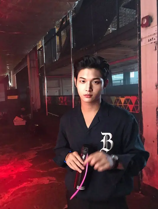 Seperti diketahui, Lee Seo Won sedang bermain dalam serial About Time dan jadi presenter acara Music Bank. Karena peristiwa pelecehan seksual itu, pihak About Time dan Music Bank mengambil tindakan tegas. (Foto: Instagram.com/_lee.sw)