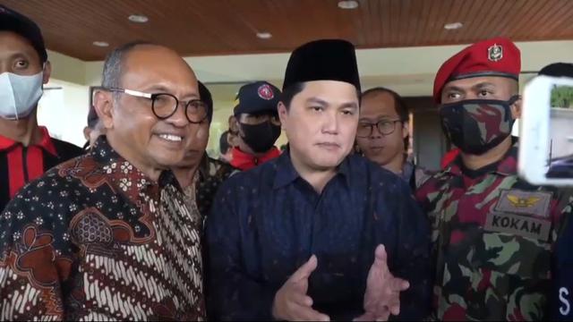 Menteri BUMN Erick Thohir pada acara memperingati Muktamar Muhammadiyah di Solo, Kamis (17/11/2022).