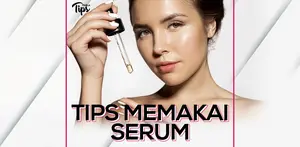 Serum memiliki fungsi yang beragam untuk Kesehatan kulit. Namun agar hasilnya efektif dan optimal, serum harus digunakan dengan tepat. Yuk simak cara memakai serum yang benar!