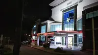 Suasana RSUD Syamrabu Bangkalan usai merebaknya isu warga Bangkalan terjangkit Corona pada jumat malam, 13 Maret 2020.