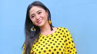 Dewi Perssik Ragukan Kesetiaan Suami