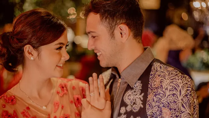 [Bintang] Biby Alraen dan Rifky Balweel