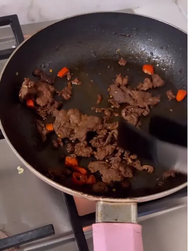 [Fimela] Prilly Latuconsina