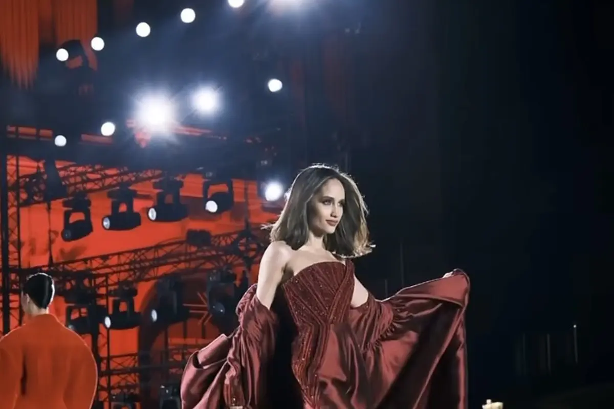 Outfit Cinta Laura Selama Berada di Paris