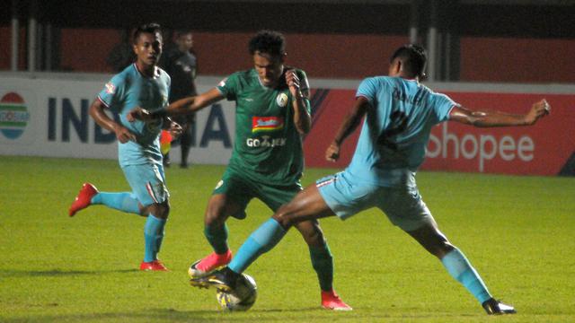 PSS Sleman vs Persela Lamongan