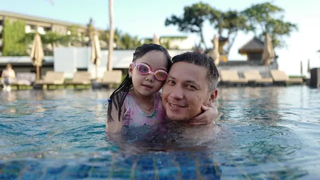Berlibur ke Bali, Ini 6 Potret Terbaru Gempi dengan Rambut Cornrow yang Bikin Gemas