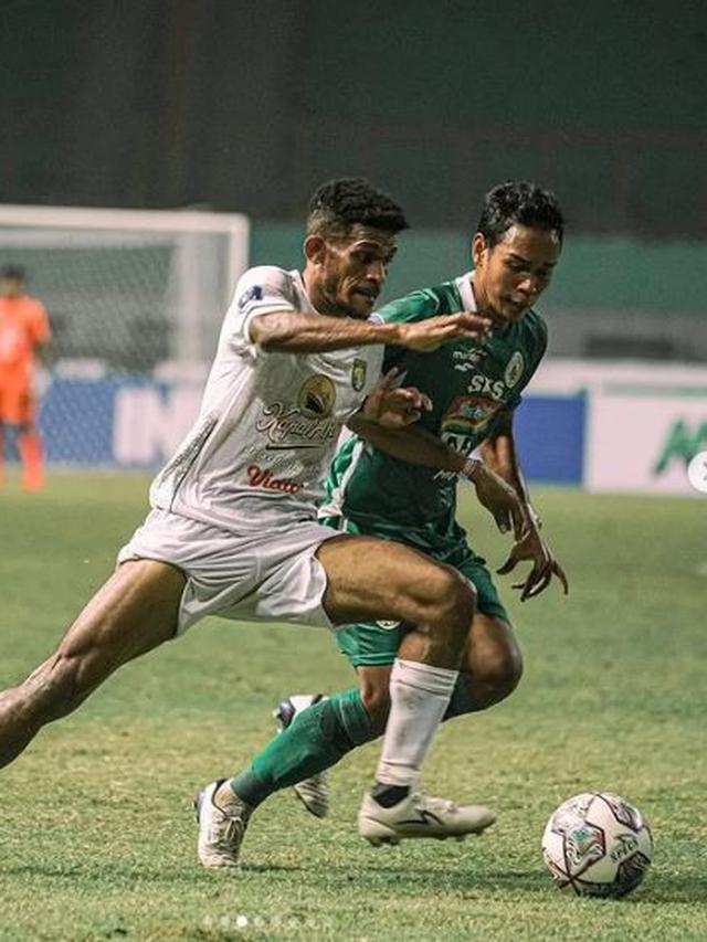 Jadi Idola Baru, Ini 5 Aksi Gelandang Persebaya Ricky Kambuaya di BRI Liga 1