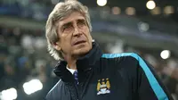 Manajer Manchester City, Manuel Pellegrini, menekankan arti penting kemenangan di kandang sebagai syarat untuk meraih gelar juara Premier League. (AFP/MARCO BERTORELLO)