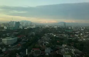 Cuaca Jabodetabek Hari Ini: Mayoritas Cerah hingga Berawan
