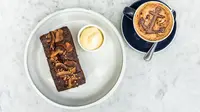 Banana bread menjadi salah satu menu yang wajib dicoba kala mengunjungi The Boathouse Rose Bay.