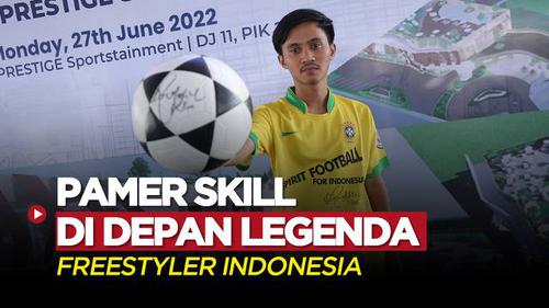 VIDEO: Freestyler Indonesia Unjuk Gigi di Depan Legenda Brasil, Ronaldinho