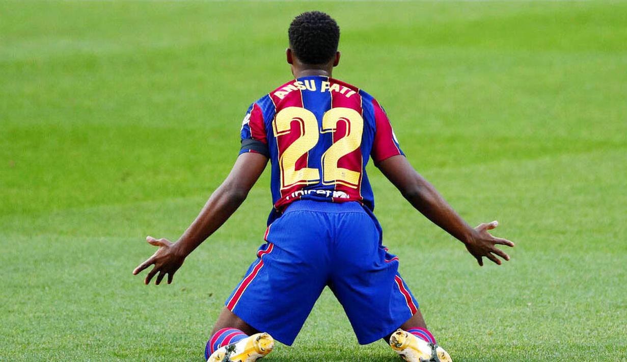 Cedera lutut tentu sangat berbahaya untuk masa depan pemain berusia 18 tahun itu. Terlebih, tak banyak pemain yang mampu bangkit usai mengalami cedera lutut. (AP Photo/Joan Monfort)