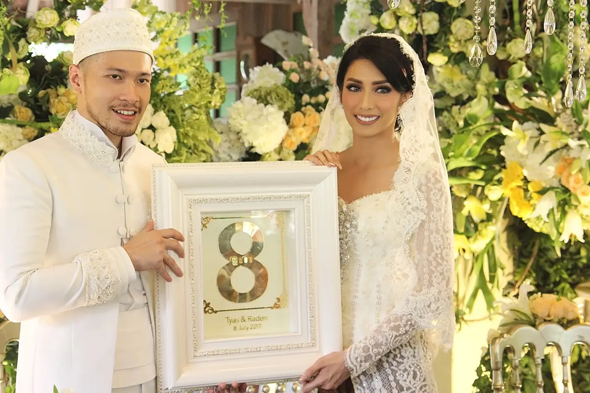 [Bintang] Tyas Mirasih dan Raiden Soedjono -Nikah