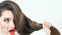 Simak lima cara untuk menebalkan rambut dengan bahan alami berikut ini. (Foto: iStockphoto)