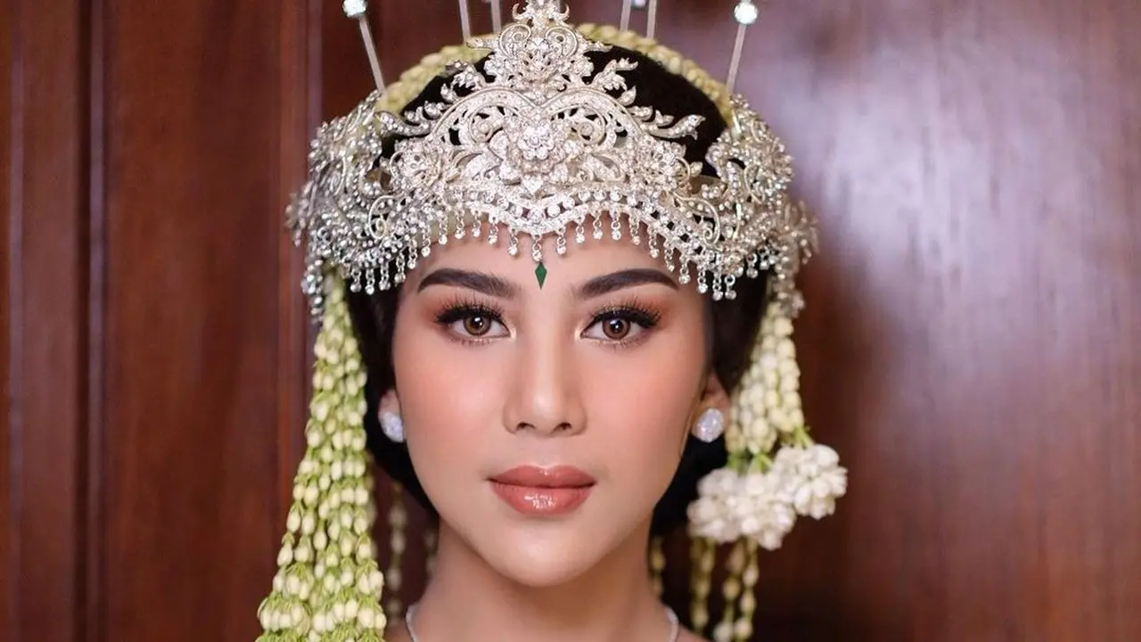 Adinda Thomas. (Foto: Dok. Instagram @marlenehariman)