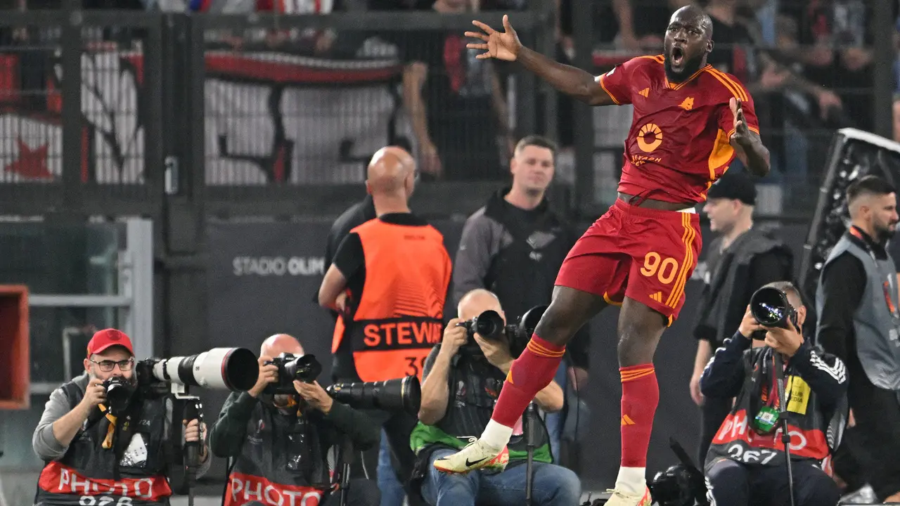 Foto: Gol 47 Detik Edoardo Bove Buka Jalan Kemenangan Ketiga AS Roma di Liga Europa