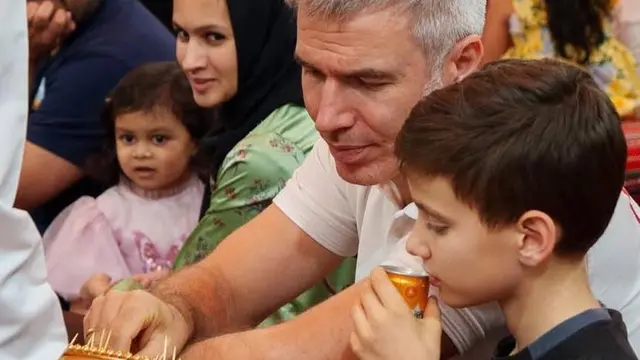 Ilustrasi mengikuti acara dalam mendalami budaya/Departemen Ekonomi dan Pariwisata Dubai (DET)