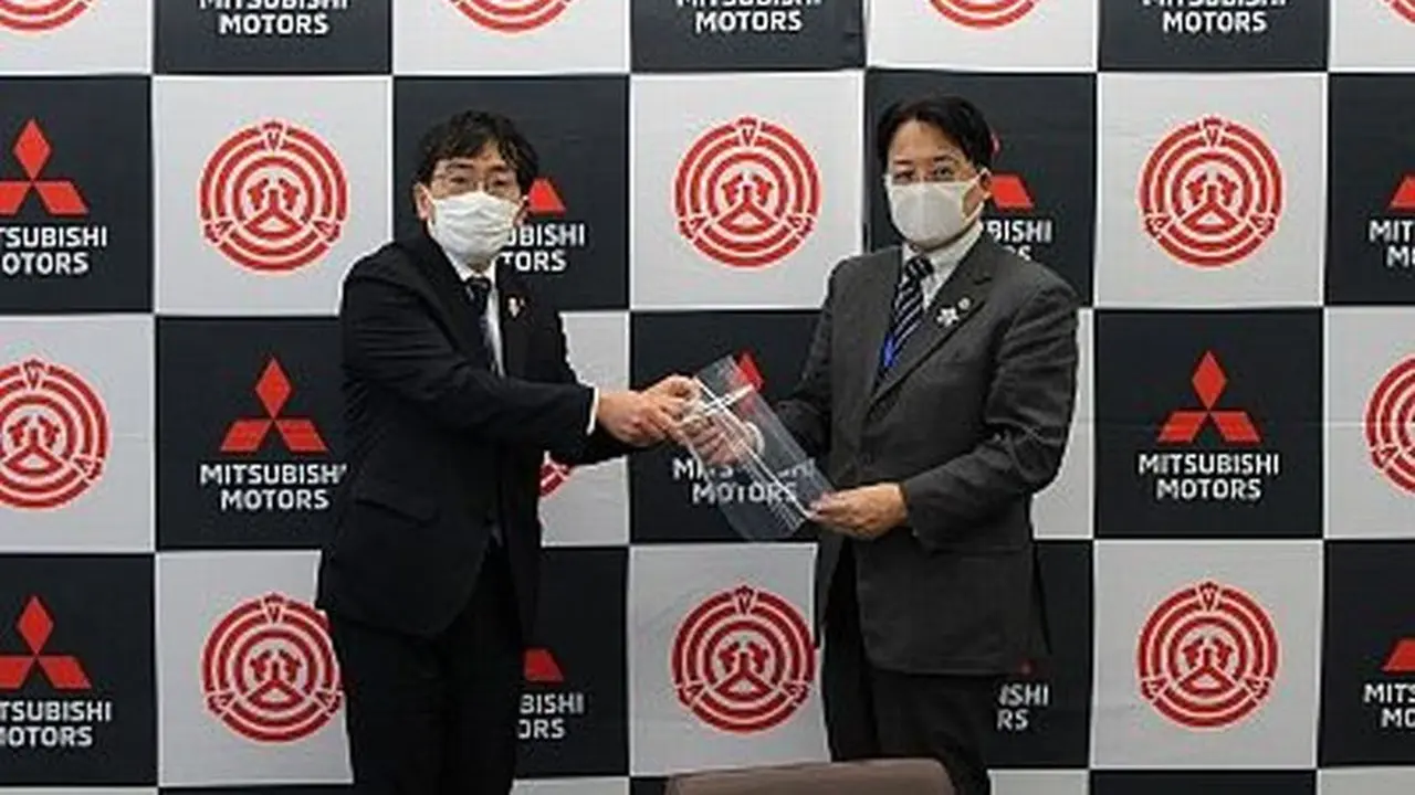 Mitsubishi Mulai Produksi Pelindung Wajah (Ist)