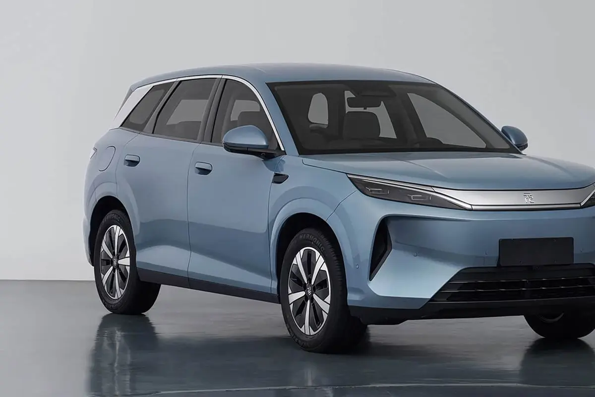 BYD Atto 3 Makin Canggih, Isi Daya 5 Menit Jarak Tempuh 630 Km (Carnewschina)