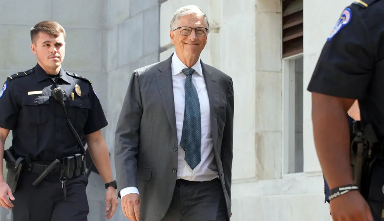 <p>Forum tertutup di Capitol Hill ini dihadiri oleh hampir 20 pemimpin dan pendukung teknologi serta beberapa nama-nama besar dalam industri ini, antara lain: Mark Zuckerberg dari Meta, Elon Musk dari X dan Tesla, serta mantan CEO Microsoft Bill Gates. (AP Photo/Jacquelyn Martin)</p>