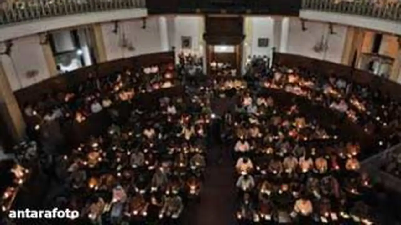 111225bgereja-imanuel.jpg