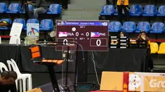 Papan skor Timnas Sepak Takraw Putri Indonesia dan Filipina yang belum berubah pada SEA Games 2017 di Titiwangsa Indoor Stadium Kuala Lumpur, Malaysia, Selasa (21/8). (Bola.com/Liputan6/Faizal Fanani)