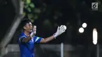 Penjaga gawang Timnas Indonesia U-19, Gianluca Pagliuca Rossy saat mengikuti latihan di Lapangan A Kompleks GBK, Jakarta, Kamis (22/3). Gianluca Pagliuca Rossy resmi dikontrak Persija selama dua tahun. (Liputan6.com/Helmi Fithriansyah)