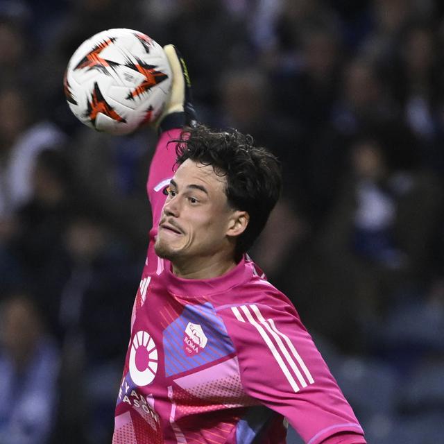 Kiper AS Roma, Mile Svilar