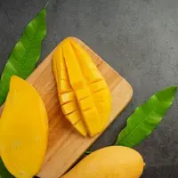 Buah mangga (Sumber: freepik.com/jcomp)
