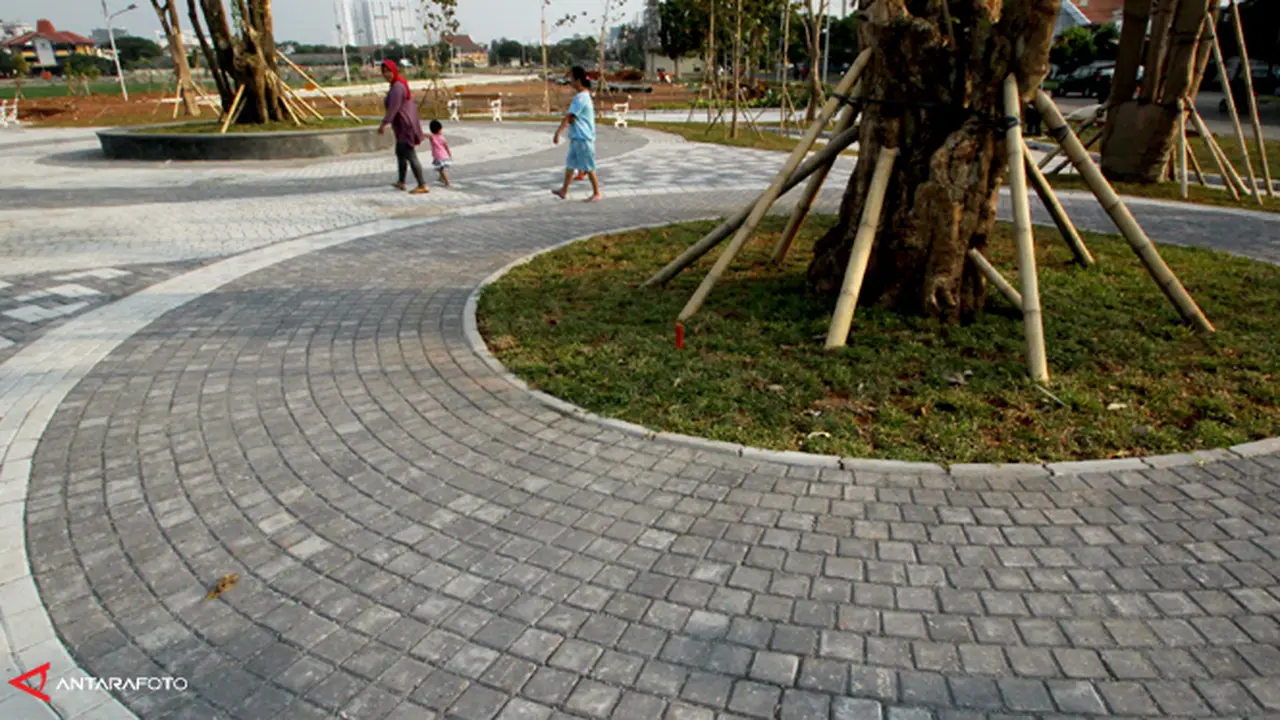 taman-waduk-pluit-130817b.jpg